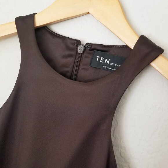 NEW Aritzia TEN Babaton Satin Pressure Dress 00 Racer Back Rich Mocha Brown 90s - Picture 3 of 12